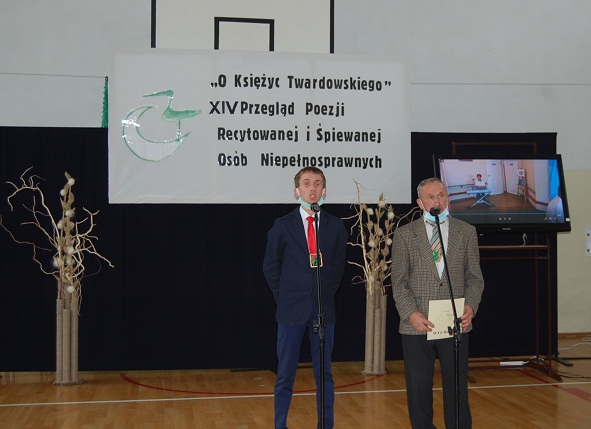 Pokaż zdjęcie: XIV Przegląd Poezji Recytowanej i Śpiewanej Osób Niepełnosprawnych, fot. WTZ Biszcza