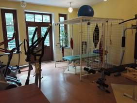 Pokaż zdjęcie: sala rehabilitacyjna w obiekcie