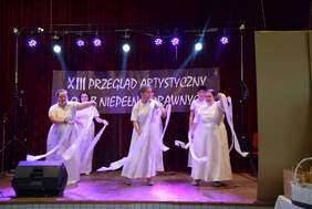 Pokaż zdjęcie: Uczestnicy XIII Przeglądu Artystycznego Osób Niepełnosprawnych w Kościanie