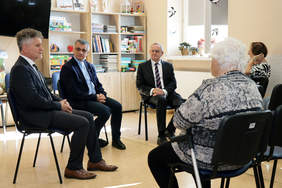 Pokaż zdjęcie: Przekazanie busa 4