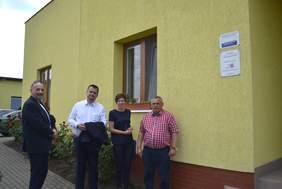 Dyrektor oddziału wielkopolskiego Anna Skupień  i Andrzej Gonia dyrektor oddziału lubuskiego Państwowego Funduszu Rehabilitacji Osób Niepełnosprawnych