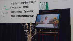 Pokaż zdjęcie: XIV Przegląd Poezji Recytowanej i Śpiewanej Osób Niepełnosprawnych, fot. WTZ Biszcza