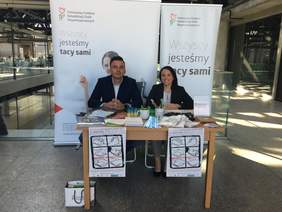 Pokaż zdjęcie: Sopocka Integracyjna Giełda Pracy - stanowisko Oddziału Pomorskiego PFRON