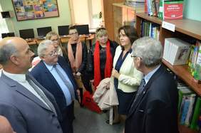 Pokaż zdjęcie:  sala komputerowa w placówce - 