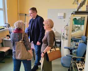 Pokaż zdjęcie: Protetyka słuchu