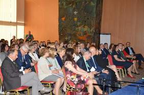 Pokaż zdjęcie: Sala konferencyjna z gośćmi Centralnego seminarium podsumowującego - Hotel Gromada Centrum w Warszawie