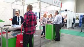 Pokaż zdjęcie: Stoisko promocyjno- informacyjne PFRON 