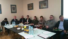Pokaż zdjęcie: Spotkanie z przedstawicielami  małopolskich Zakładów Aktywności Zawodowej