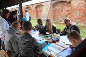 Pokaż zdjęcie: XIX Ogólnopolski Festiwal Artystyczny „Bez Barier" na Świętej Górze