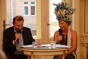 Pokaż zdjęcie: Aktorzy Teatru im. im. Juliusza Słowackiego w Krakowie czytają „Wesele”