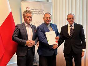 Pokaż zdjęcie: Program Rehabilitacja 25+ umowy podpisane 