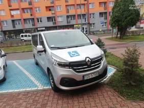 Pokaż zdjęcie: Nowy bus w DPS-ie w Ostrowcu Świętokrzyskim