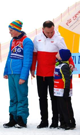 Pokaż zdjęcie: Prezydent Andrzej Duda z zawodnikami