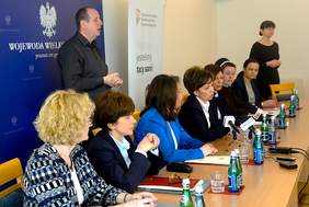 Pokaż zdjęcie: Wystąpienie Prezes Zarządu PFRON Marleny Maląg podczas konferencji w Poznaniu