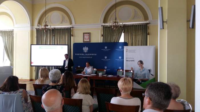 Pokaż zdjęcie: Uczestnicy konferencji