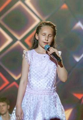 Pokaż zdjęcie: Ubiegłoroczna Laureatka pierwszego miejsca - Julia Zawrzykraj