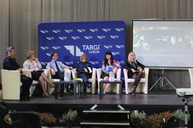 Pokaż zdjęcie: Panel dyskusyjny