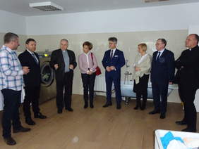 Pokaż zdjęcie: Wizyta Prezes PFRON w ZAZ Caritas Kielce