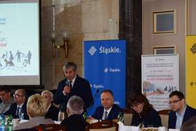 Pokaż zdjęcie: Przemówienie - Jan Wroński Dyrektor Śląskiego Oddziału PFRON
