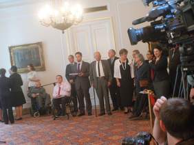 Pokaż zdjęcie: ustawa podpis (5).JPG