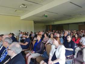 Pokaż zdjęcie: Uczestnicy konferencji