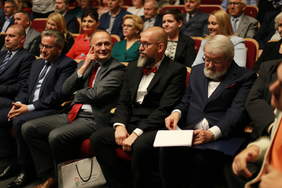 Goście uczestniczący w obchodach jubileuszu 25-lecia działalności Stowarzyszenia