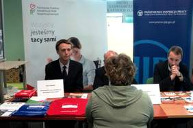 Pokaż zdjęcie: Dyżur Eksperta PFRON oraz przedstawicieli z Państwowej Inspekcji Pracy w II Oddziale ZUS w Poznaniu