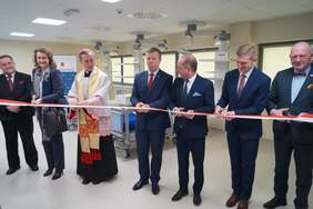 Pokaż zdjęcie: Otwarcie nowego skrzydła Szpitala im. J. Dietla w Krynicy-Zdroju (fot. Krzysztof Stachura)