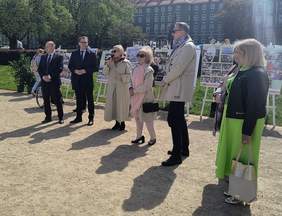 Pokaż zdjęcie: Powitanie gości na Jasnych Błoniach