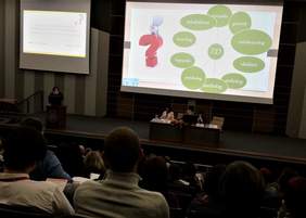 Pokaż zdjęcie: Konferencja Edukacyjno-Szkoleniowa nt. wielodyscyplinarnego wsparcia rozwoju osób z zespołem Downa, która odbyła się w 2017 r. na Uniwersytecie Medycznym w Poznaniu