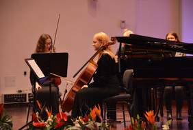 Pokaż zdjęcie: Koncert pt.: „Klasycznie i Jazzowo” w ramach wielkopolskiego spotkania noworocznego zorganizowanego z inicjatywy wojewody wielkopolskiego