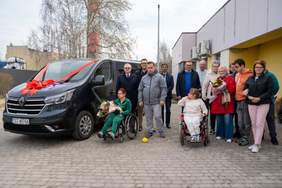 Pokaż zdjęcie: Pamiątkowe zdjęcie