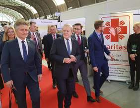Pokaż zdjęcie: NGO-EXPO w Targach Kielce