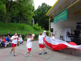 Pokaż zdjęcie: XV Powiatowy Dzień Godności Osoby Niepełnosprawnej w Ujściu