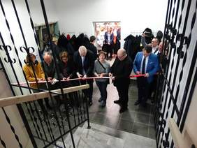 Otwarcie Ośrodka oraz uroczyste przecięcie wstęgi. Zdjęcie pochodzi ze zbiorów organizatora.