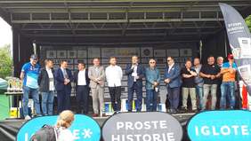 Pokaż zdjęcie: Partnerzy biegu.